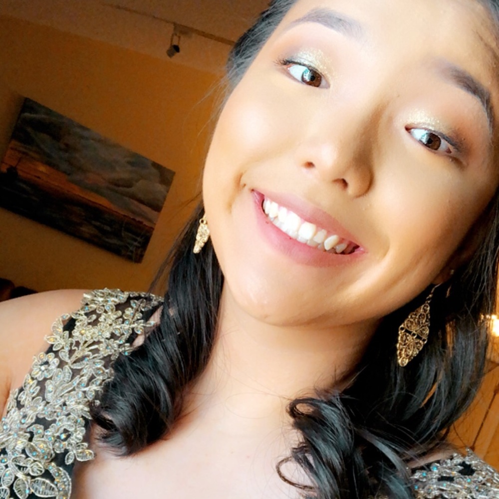 Meet your seller Bailey